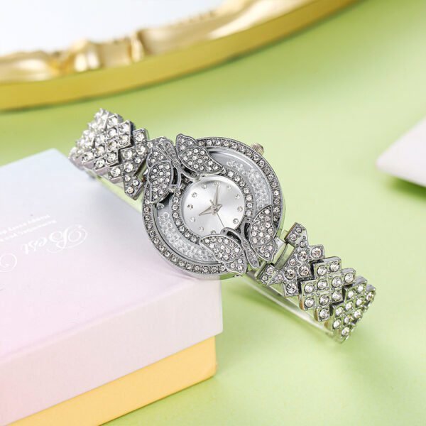 Buterfly Fashionable Watch For Women+Box - - Image 3